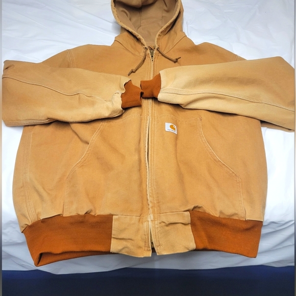 Carhartt J131 - Duck Active Jacket - Thermal Lined - Picture 4 of 9